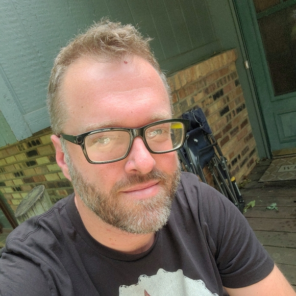 Meet your Posher, Jason - Picture 7 of 7